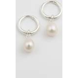Syster P Smycken Syster P Treasure Pearl Hoops