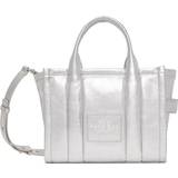 Marc Jacobs Vita Toteväskor Marc Jacobs Silver Small 'The Shiny Crinkle Leather' Tote 040 Silver UNI
