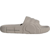 Adidas 42 ½ Tofflor & Sandaler adidas Adilette 22 - Light Brown/Core Black