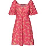 Blommiga - Korta klänningar - M Vero Moda Hia Anea Short Dress - Pink Yarrow