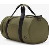 Fred Perry RIPSTOP BARREL BAG women's Sports bag in Green