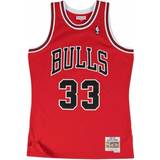 Mitchell & Ness Supporterprodukter Mitchell & Ness Scottie Pippen Chicago Bulls Road 1997-98 Swingman Jersey