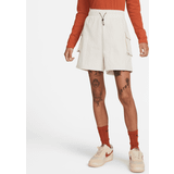 Dam - Insvängd Shorts Nike Sportswear Essential