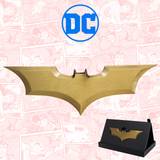 Plastleksaker - Riddare Figurer Fanattik The Dark Knight Replica Batman Batarang Limited Edition 18 cm
