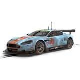 Scalextric Modellsatser Scalextric Aston Martin DBR9 Gulf Edition ROFGO 'Dirty Girl'