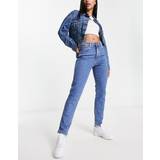 Wrangler Dam - L34 Jeans Wrangler – Mellanblå skinny jeans med hög midja