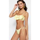 Gula Bikiniöverdelar Trendyol Collection Damtopp med randiga svänghjul bikinitopp, gul