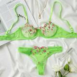 Gröna Underklädesset Shein Floral Embroidery Mesh Underwire Lingerie Set