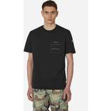 Moncler Herr T-shirts Moncler FRGMT Pocket Logo T-Shirt Black
