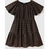 XL Klänningar Barnkläder United Colors of Benetton Flicka- och flickklänning 4uctcv014, svart randigt mönster 66v, cm, Svart randigt mönster 66v
