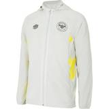 Umbro Ytterkläder Umbro 11-12 Years, Oyster Mushroom/Blazing Yellow Brentford FC Childrens/Kids 22/23 Waterproof Jacket