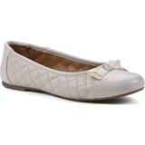 40 ⅔ Ballerinaskor White Mountain Women's Seaglass Ballet Flat Shoes Eggshell