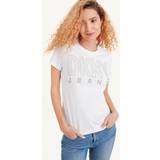 DKNY T-shirts & Linnen DKNY kortärmad stud logo för kvinnor, vit, XXS, Vit