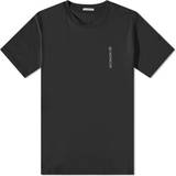 Moncler Svarta - XL T-shirts & Linnen Moncler Men's Logo T-Shirt Black Black
