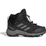 Adidas gore tex barnskor adidas Kids's Terrex Mid Gore-Tex Hiking Shoes - Core Black/Grey Three/Core Black