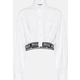 Miu Miu Skinnjackor Kläder Miu Miu Crop Logo Button Up Top in White White