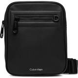 Väskor Calvin Klein Small Convertible Reporter Bag Black One Size