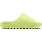 Adidas Gula Tofflor & Sandaler adidas Yeezy Slide - Glow Green