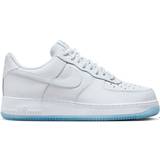 Skor Nike Air Force 1 '07 M - White/Reflect Silver/Industrial Blue