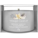 Yankee Candle Smoked Vanilla & Cashmere Doftljus