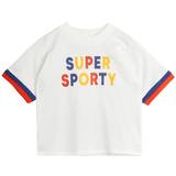 Mini Rodini Barnkläder Mini Rodini GOTS Super Sporty T-shirt Off White 140/146
