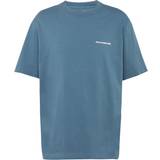 Abercrombie & Fitch Bomberjackor Kläder Abercrombie & Fitch – Mellanblå t-shirt med liten logga fram- och baktill