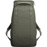 Db Gröna Väskor Db Hugger Backpack 25L - Moss Green