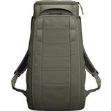 Gröna Väskor Db Hugger Backpack 20L - Moss Green