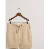 Gant Beige Byxor & Shorts Gant Relaxed Linen DS Shorts