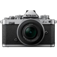 3840x2160 (4K) Spegellösa systemkameror Nikon Z fc + DX 16-50mm F3.5-6.3 VR