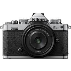 3840x2160 (4K) Spegellösa systemkameror Nikon Z fc + 28mm F2.8 SE