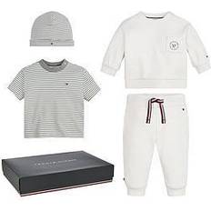 Tommy Hilfiger Logo Clothing Gift Set