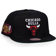 Mitchell & Ness and NBA CHICAGO BULLS TOP SPOT SNAPBACK CAP, Bulls Red