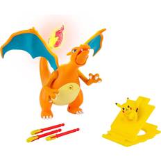 Pokémons Actionfigurer Jazwares Pokemon Charizard Deluxe Feature Figure Pikachu with Launcher