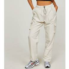 18 - Cargobyxor - Dam Nike Women's Sportswear Essential High Rise Woven Cargo Pants - Light Orewood Brown/Sail