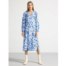 Blommiga - Blåa - Midiklänningar Lindex Klänning med heltäckande mönster