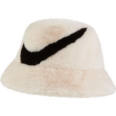 Nike Dam - S Hattar Nike Women's Apex Faux Fur Swoosh Bucket Hat, Medium, Guava