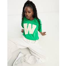 Wrangler Dam - L34 Kläder Wrangler – Grön t-shirt girlfriendmodell med ledig passform-Grön/a