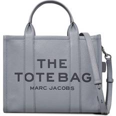 Marc Jacobs Gråa Axelremsväskor Marc Jacobs The Leather Medium Tote Bag - Grey