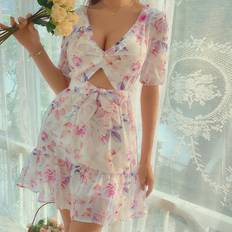 Blommiga - Midiklänningar - Trekvartsärmar Shein Random Floral Print Cut Out Tie Backless Ruffle Hem Chiffon Dress