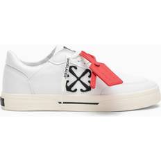 Off-White Sneakers Men color