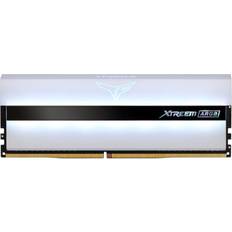 DDR4 - Vita RAM minnen TeamGroup T-Force Xtreem ARGB White DDR4 3200MHz 2x8GB (TF13D416G3200HC14BDC01)
