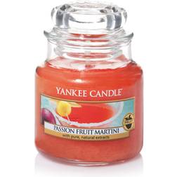 Yankee Candle Passionfruit Martini Small Doftljus 104g