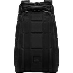 Db Hugger Backpack 20L - Black Out