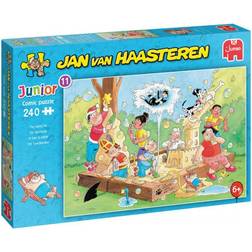 Jumbo Jan Van Haasteren Sandbox 240 Pieces