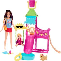 Barbie Barbie-leksaker, Skipper-docka och vattenparkslekset med fungerande vattenrutschkana, vattensprutleksak i form av hundvalp, mer än fem tillbehör med mera, First Jobs, HKD80