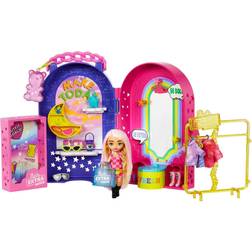 Barbie Extra Minis-lekset med docka och butik, Deluxe Barbie-garderobsset med kläder och accessoarer, HHN15