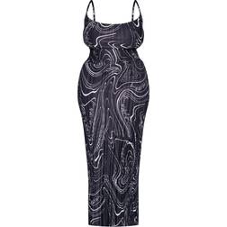 PrettyLittleThing Printed Plisse Cowl Neck Maxi Dress Plus Size - Black