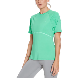 MP Women's Velocity Ultra Reflective T-shirt - Ice Green