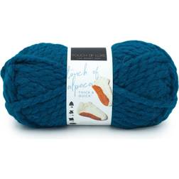 Lion Brand Touch of Alpaca Thick & Quick 40m